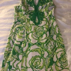 Lilly Pulitzer fabulous stretchy dress